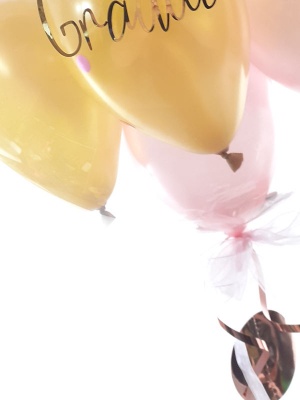 Create your own Graduation balloon, choose your colours